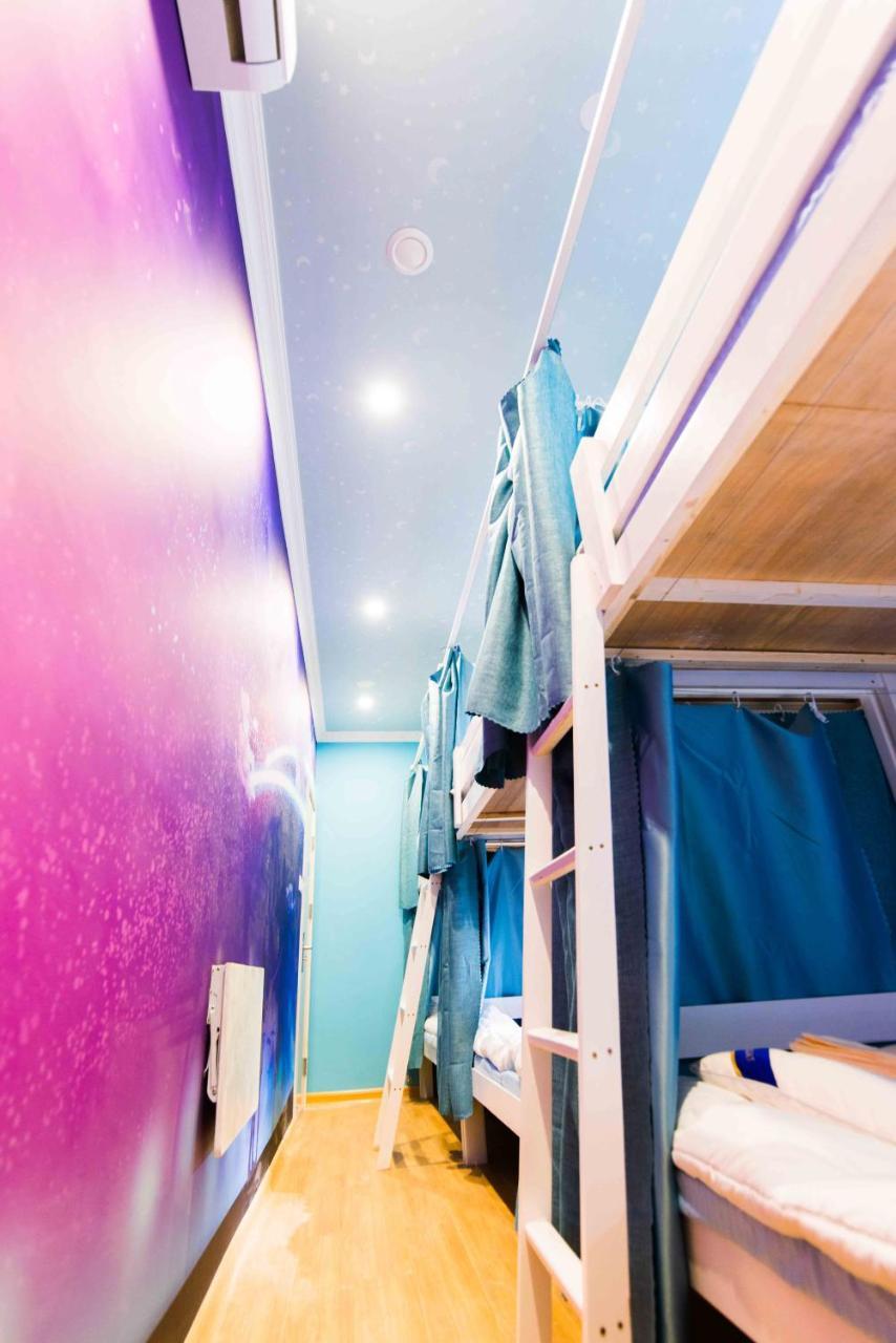 Wonder Youth Hostel Наньнін Екстер'єр фото