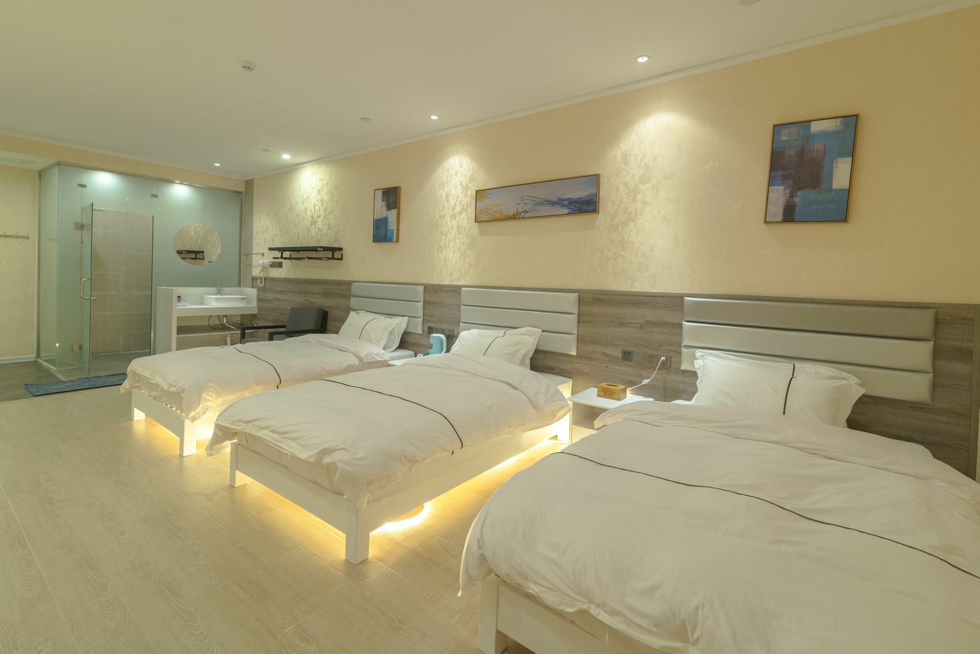 Wonder Youth Hostel Наньнін Екстер'єр фото